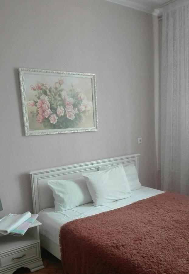 Apartment On Lenina 9 Minsk Bagian luar foto